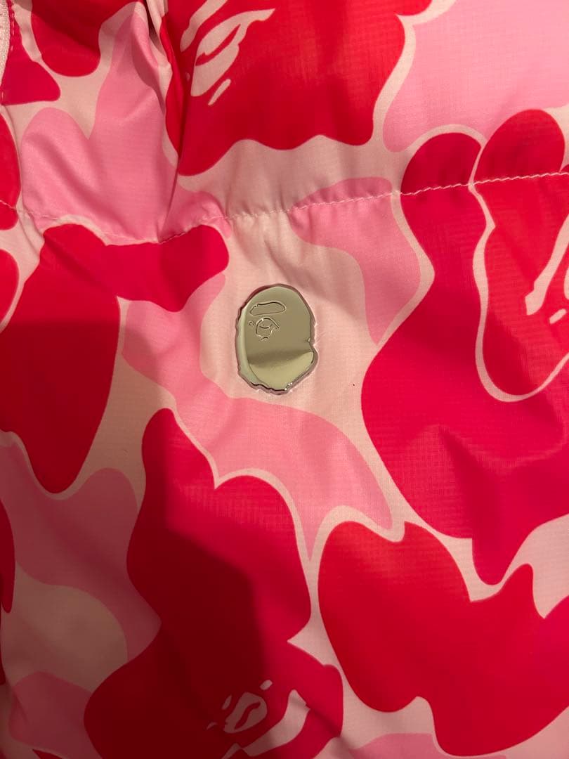 A BATHING APE ABC CAMO ダウンジャケット 縫製ほつれあり