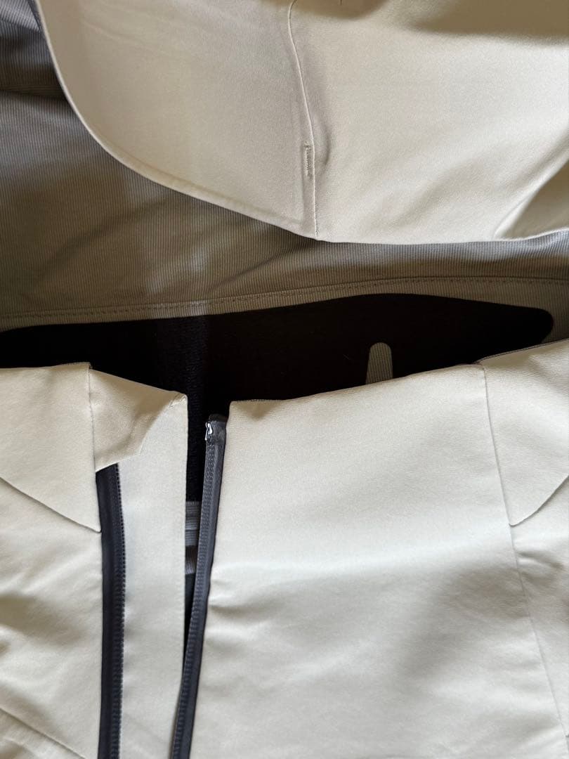 デサント　スキーウェア　上下S DESCENTE