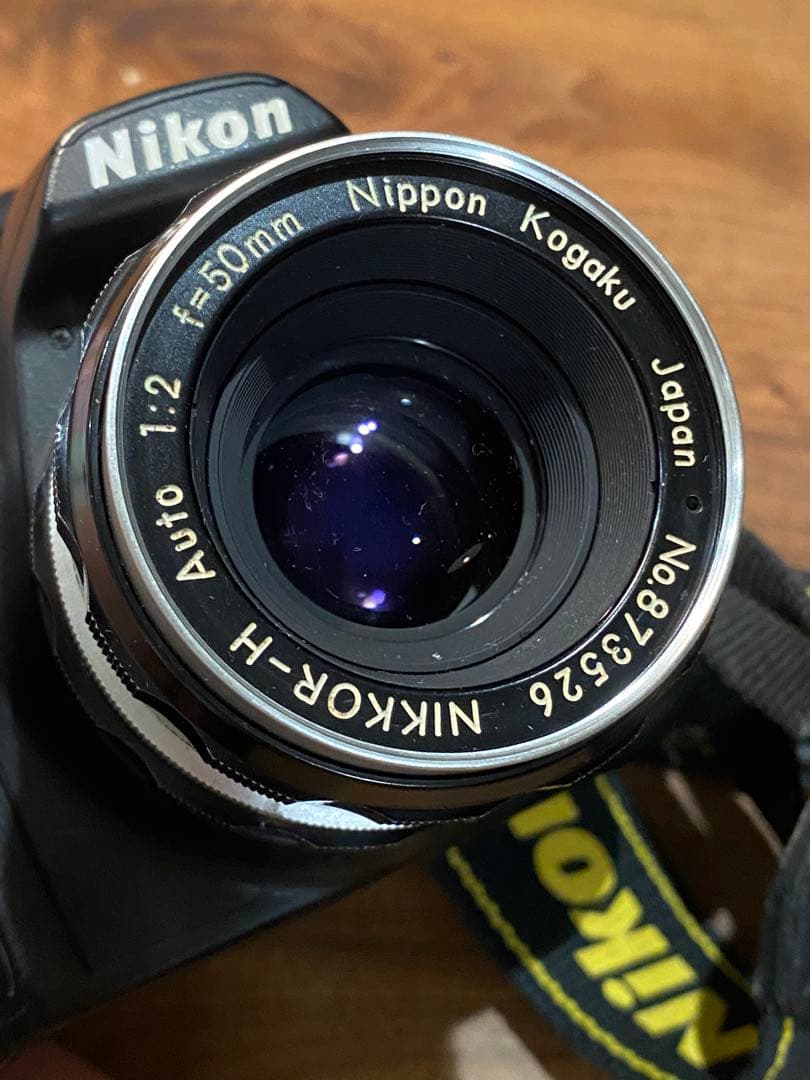 Nikon D3000 CCDデジタル一眼 ニッコール50mmオールドレンズ付 - メルカリ