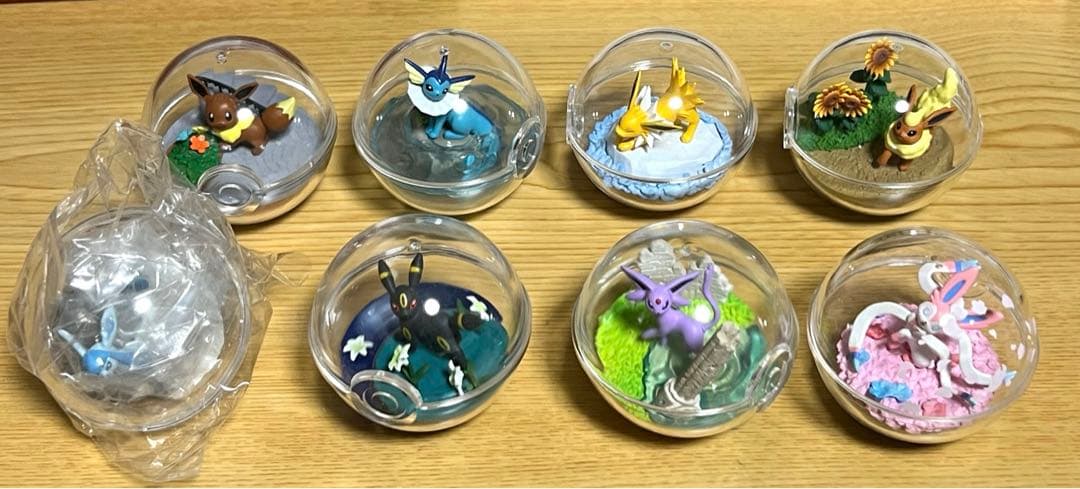 ポケモン　テラリウム　ブイズ　リーメント　フィギュア　ニンフィア　ブラッキー