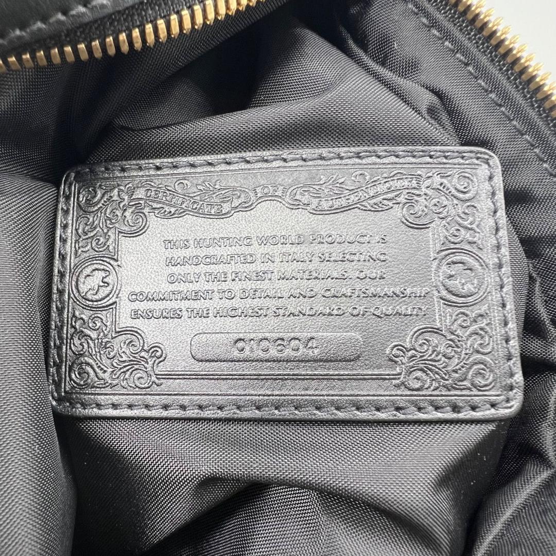 タグ付✨美品 ハンティングワールド バチューサー レザー ボディバッグ 斜めがけ