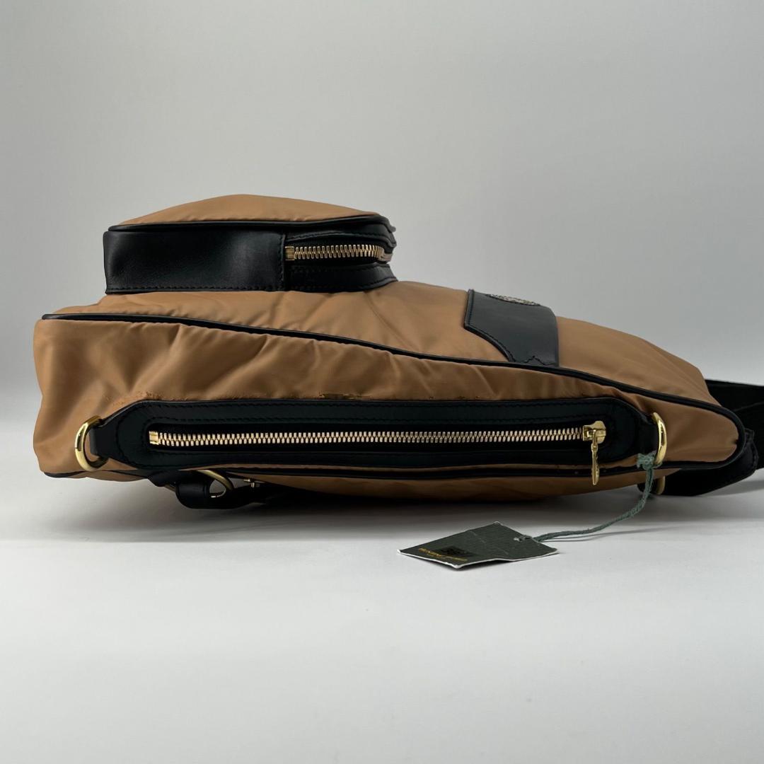 タグ付✨美品 ハンティングワールド バチューサー レザー ボディバッグ 斜めがけ