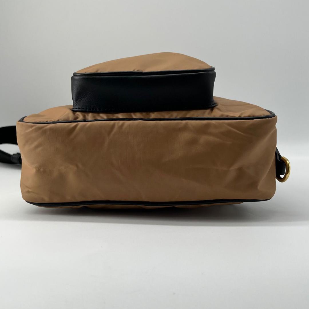 タグ付✨美品 ハンティングワールド バチューサー レザー ボディバッグ 斜めがけ