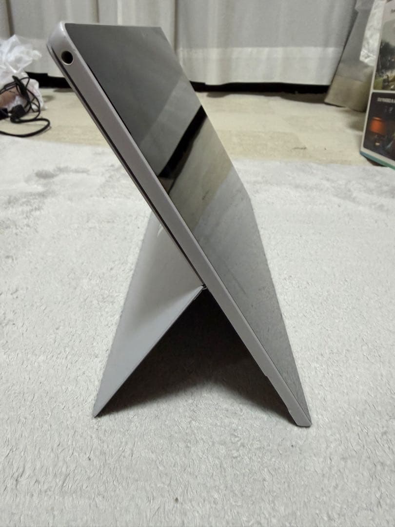 Microsoft surface pro 5 中古