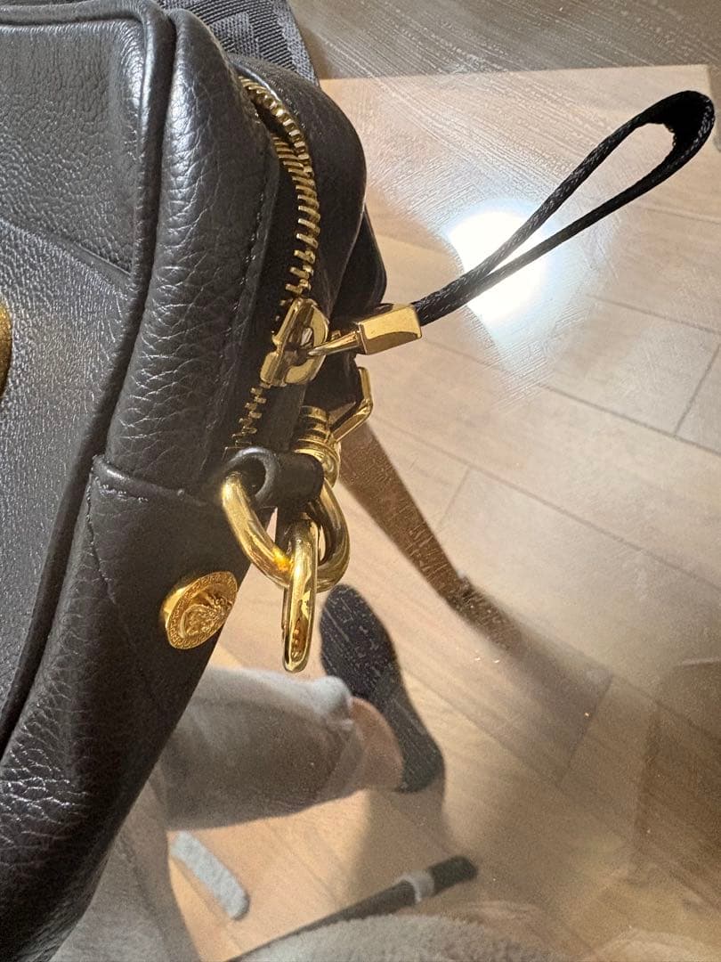 【3さん専用】 VERSACE ヴェルサーチ　ショルダーバック黒