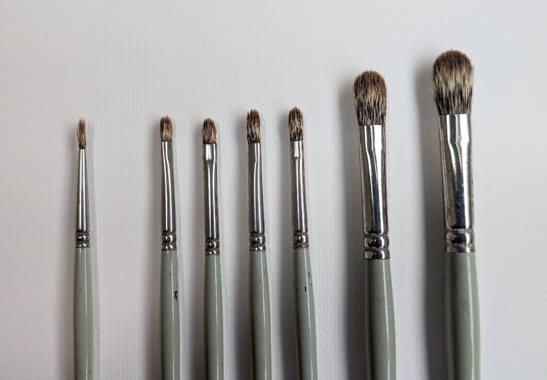 ホルベイン マングース 油彩筆（廃番商品） - メルカリ