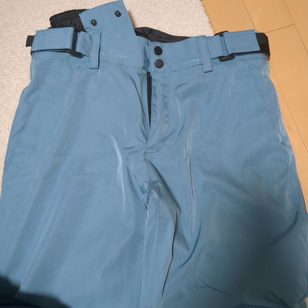 美品　スノーボードウェア　上下セット