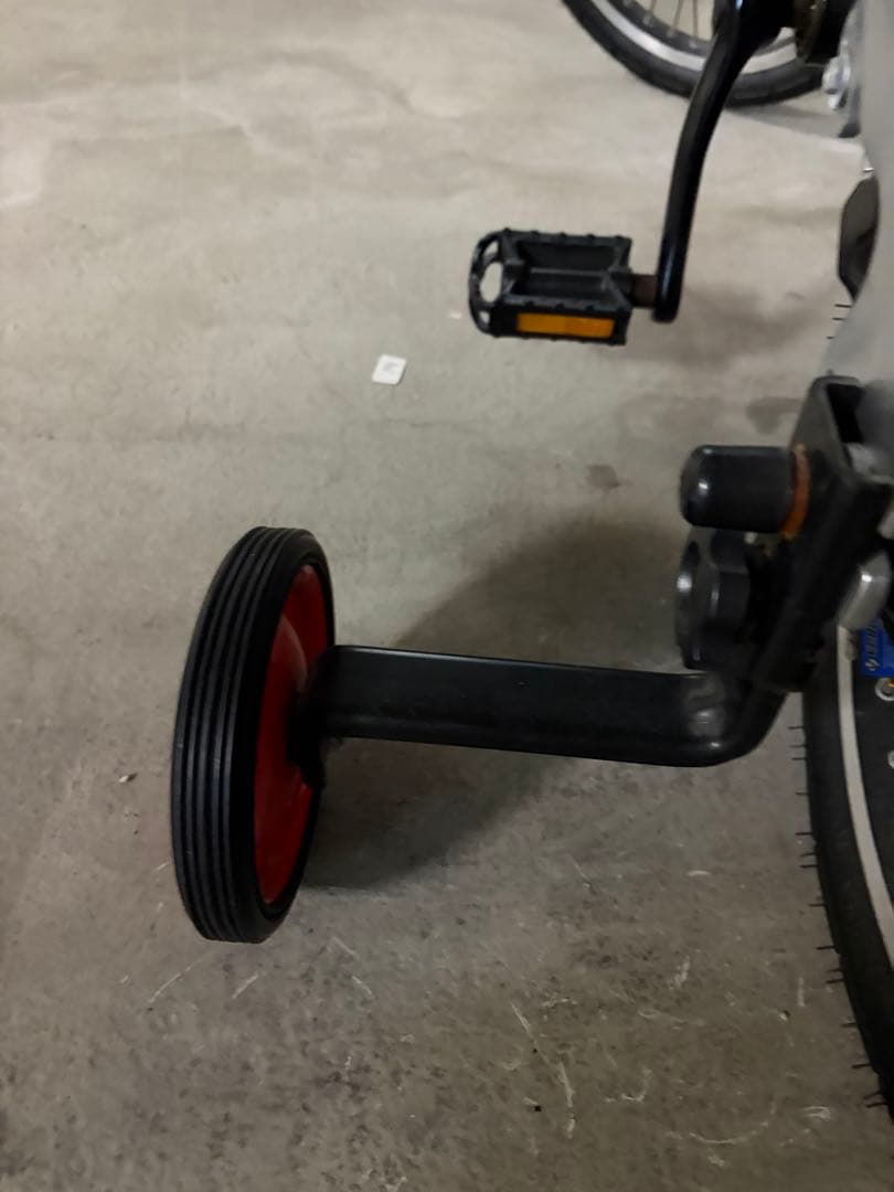 Mercedes-Benz キッズバイク シルバー/レッド クリスマスプレゼント