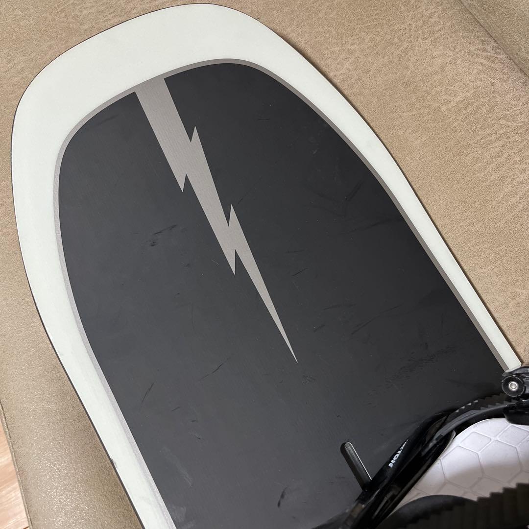 2023モデル BURTON CUSTOM 130×BURTON SMALLS