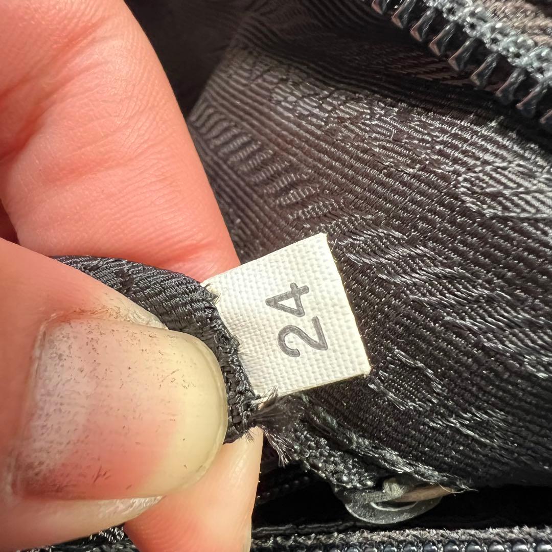 PRADA プラダ ショルダーバッグ ナイロン ブラック NERO 三角プレート