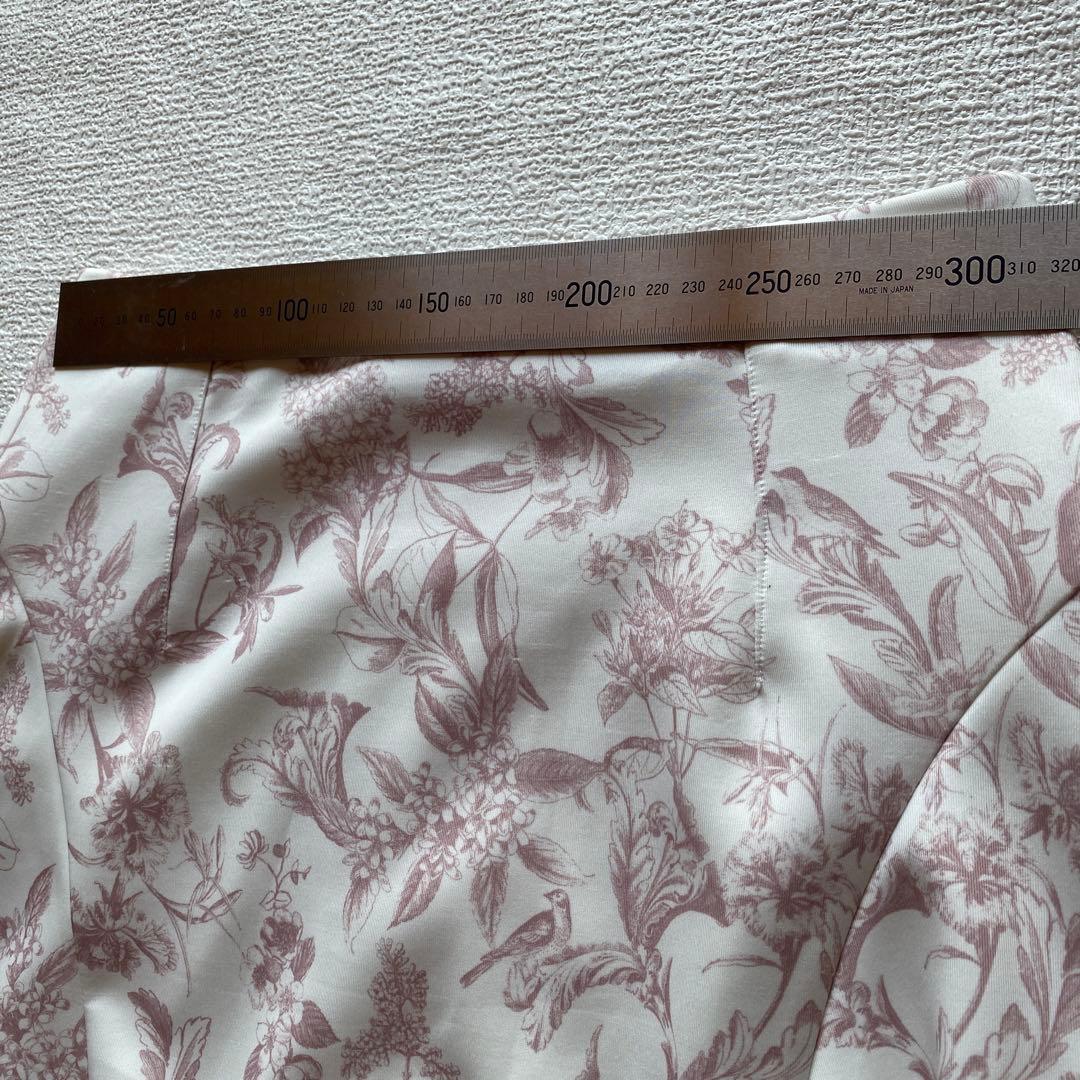 美品✨eimy golf ゴルフ　フレアースカートフラワー柄　ピンクM