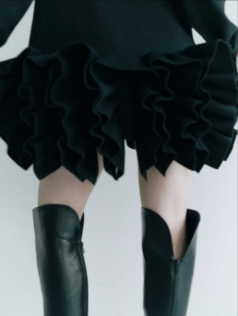 完売 美品 ハイアンド Ruffled-Hem Polo Dress hiand