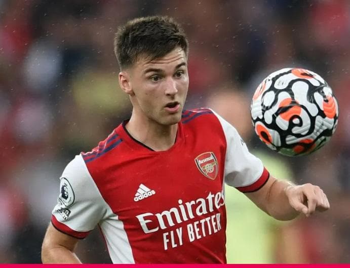 【送料無料】 アーセナル　キーラン・ティアニー オーセンティック ホーム （M）