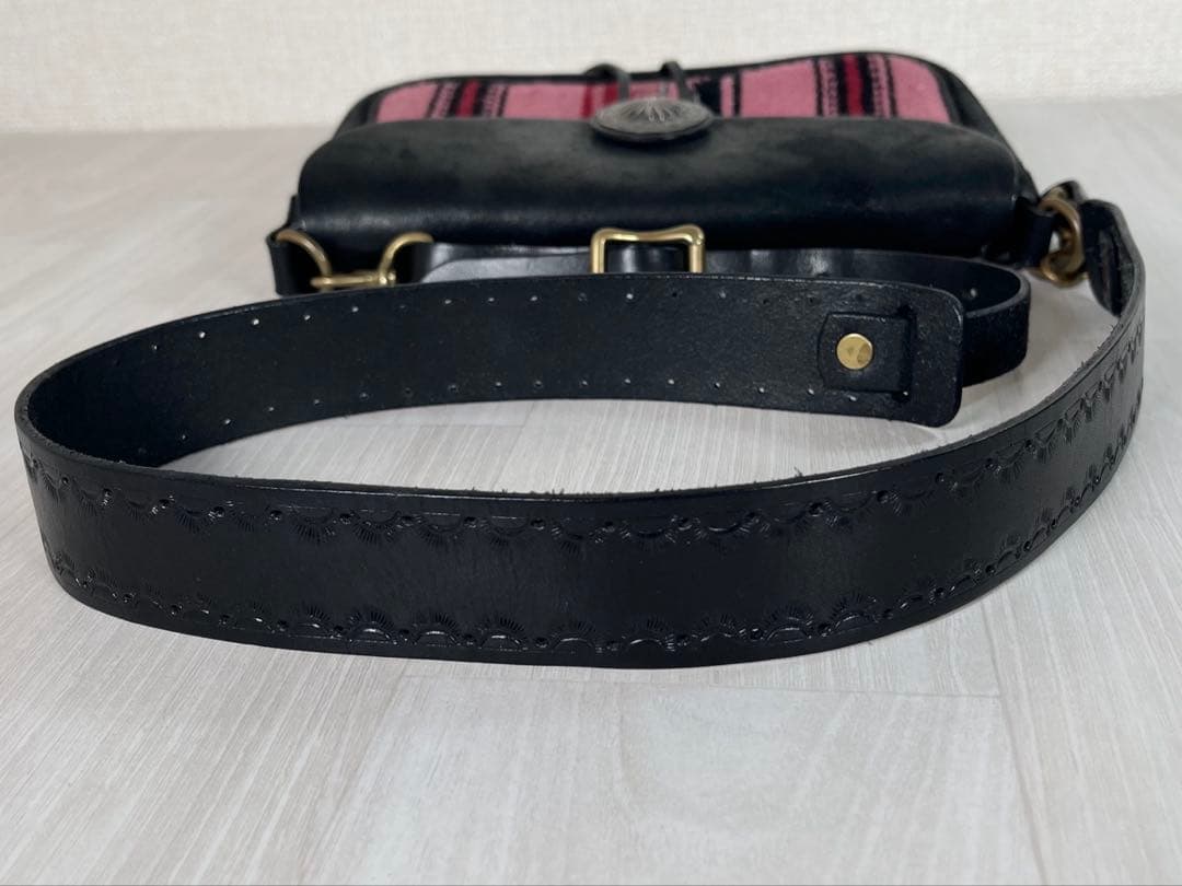 【未使用級】ラッキージョン　ラグショルダーバッグ　コンチョ　チマヨ柄　ウエスタン