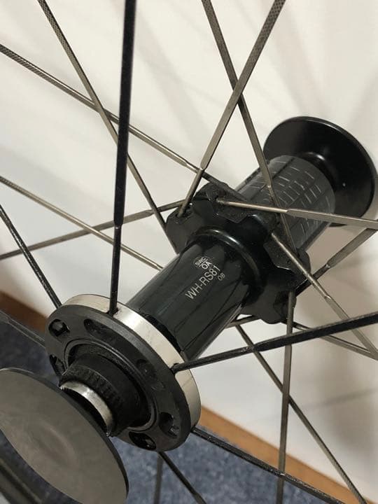 シマノWH-RS81-C50 後輪