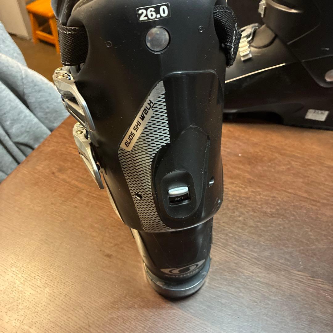 SALOMON スキー用ブーツ 黒 4バックル