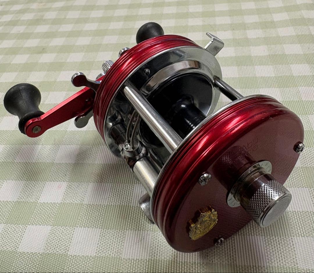 アブガルシア アンバサダー 5500CS レッド AbuGarcia 即決 極希少 80年 ABU アンバサダー 5500 チェリーレッド 整備済