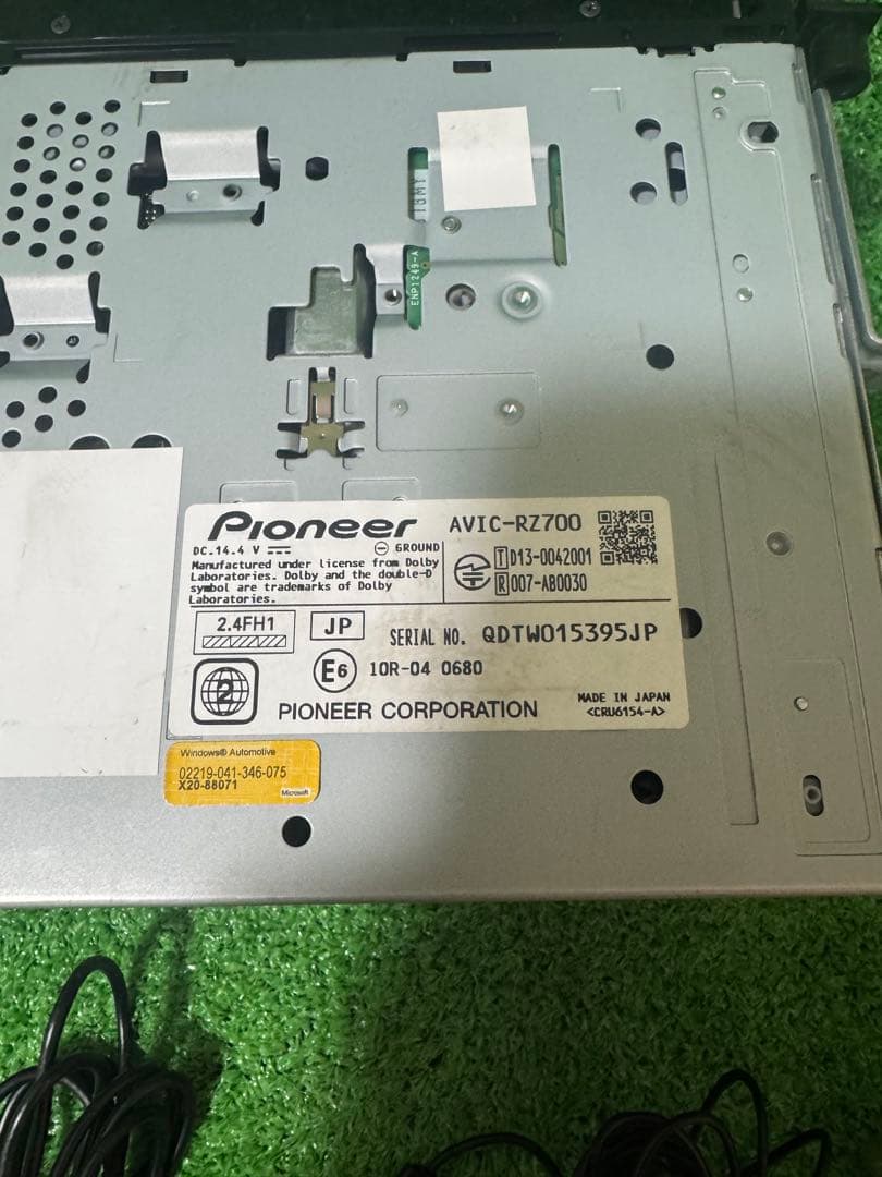 Pioneer Avic RZ-700カーナビゲーションシステム