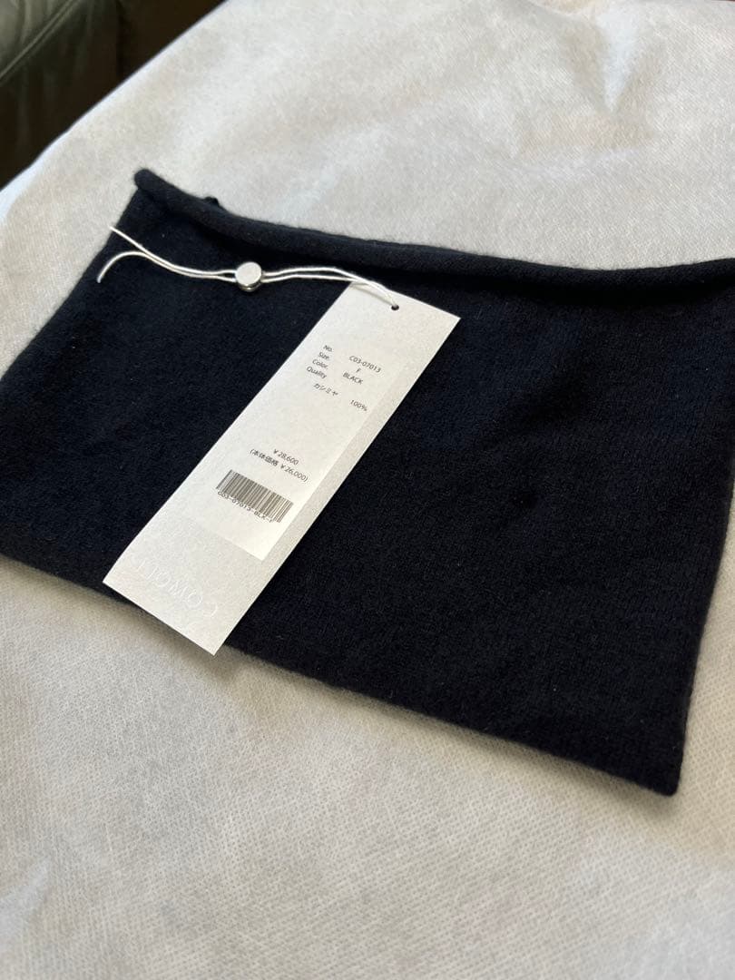 ●試着のみ【comoli】25aw カシミヤネックウォーマー ブラック