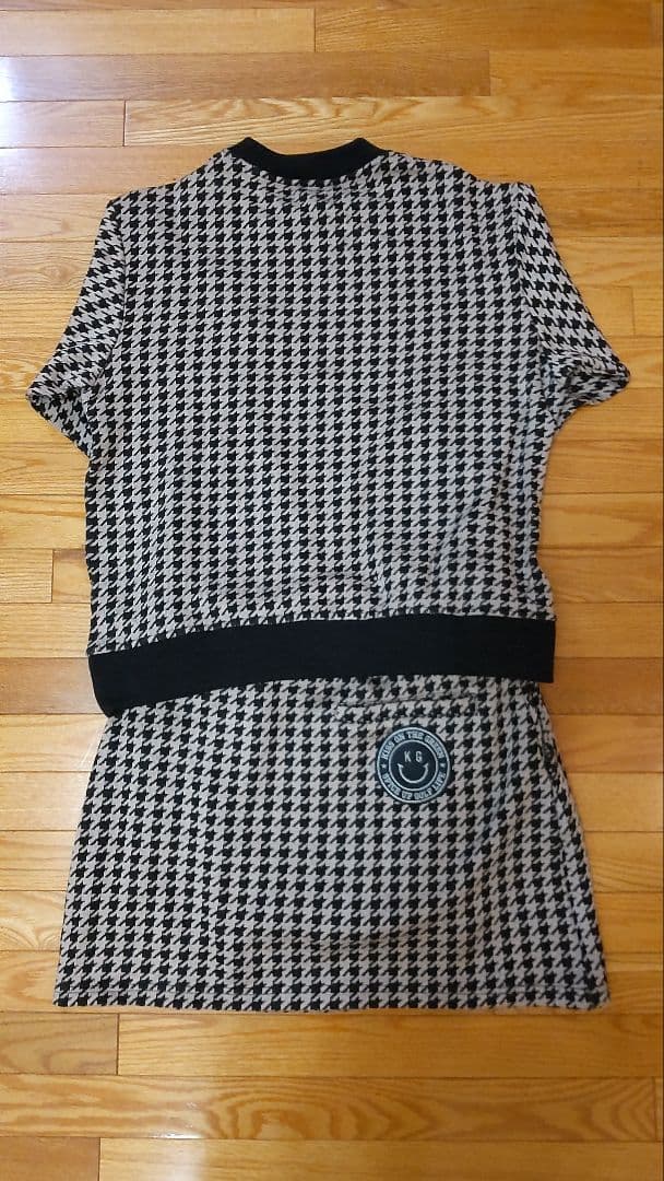 キスオンザグリーン　ニットセットアップ　サイズ3