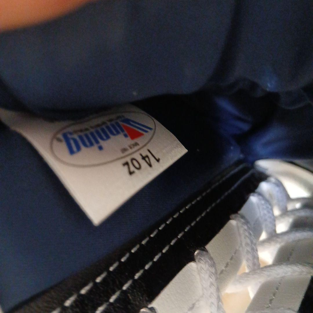 ウィニング ボクシンググローブ 14 oz ホワイトひも式