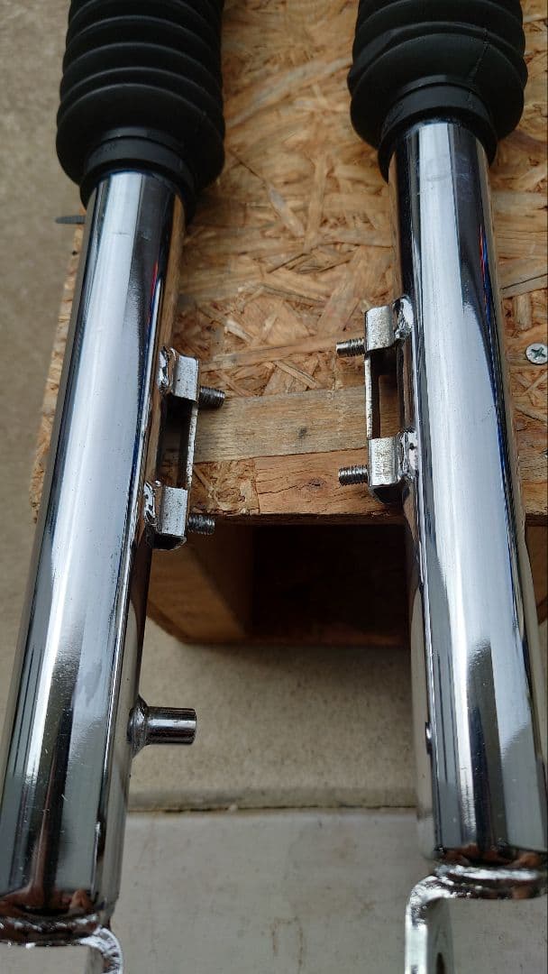 トモス　TOMOS フロントフォーク左右　A35