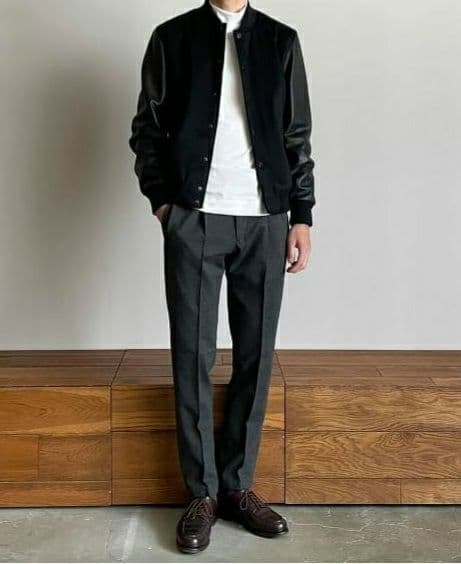 最終値下　CINQUANTA スタジャン46 黒 　美品