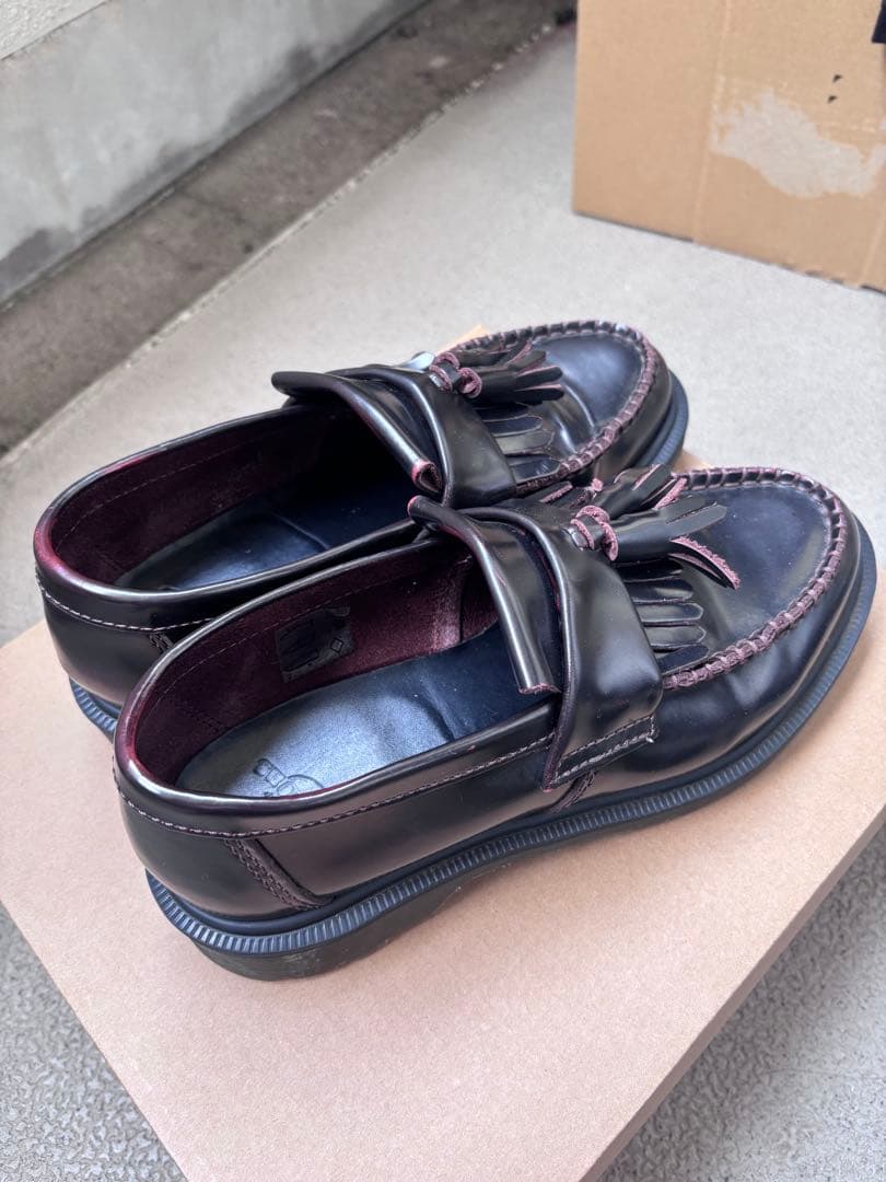 Dr. Martens バーガンディ Adrian タッセルローファー