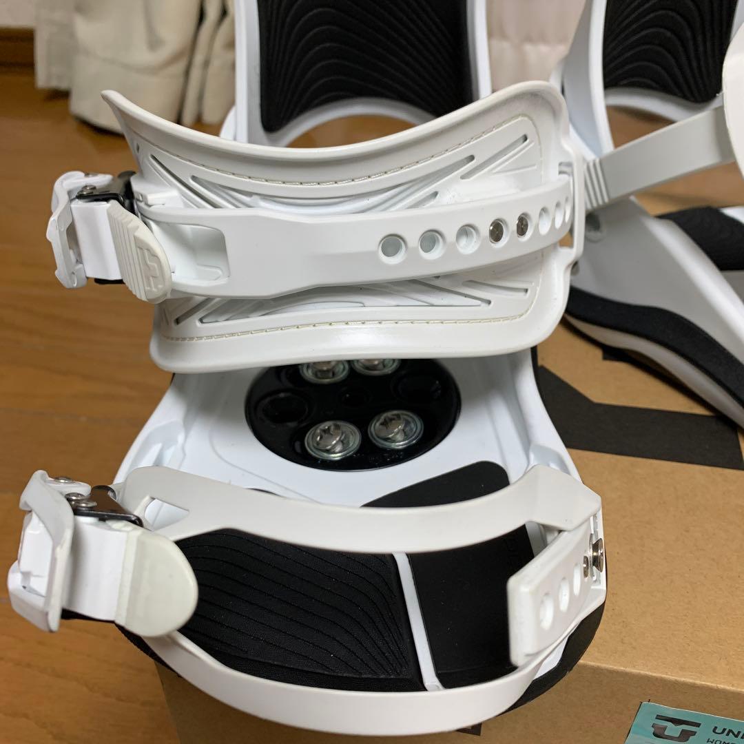 【送料無料】22-23モデル　UNION ULTRA Mサイズ　最終お値下げ