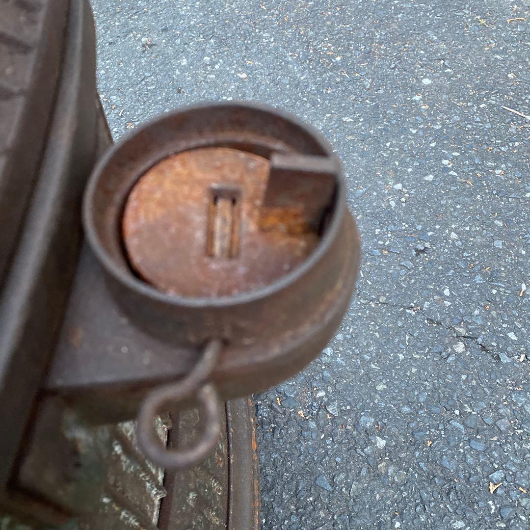 光鱗　薪ストーブ 石炭ストーブ　昭和レトロ