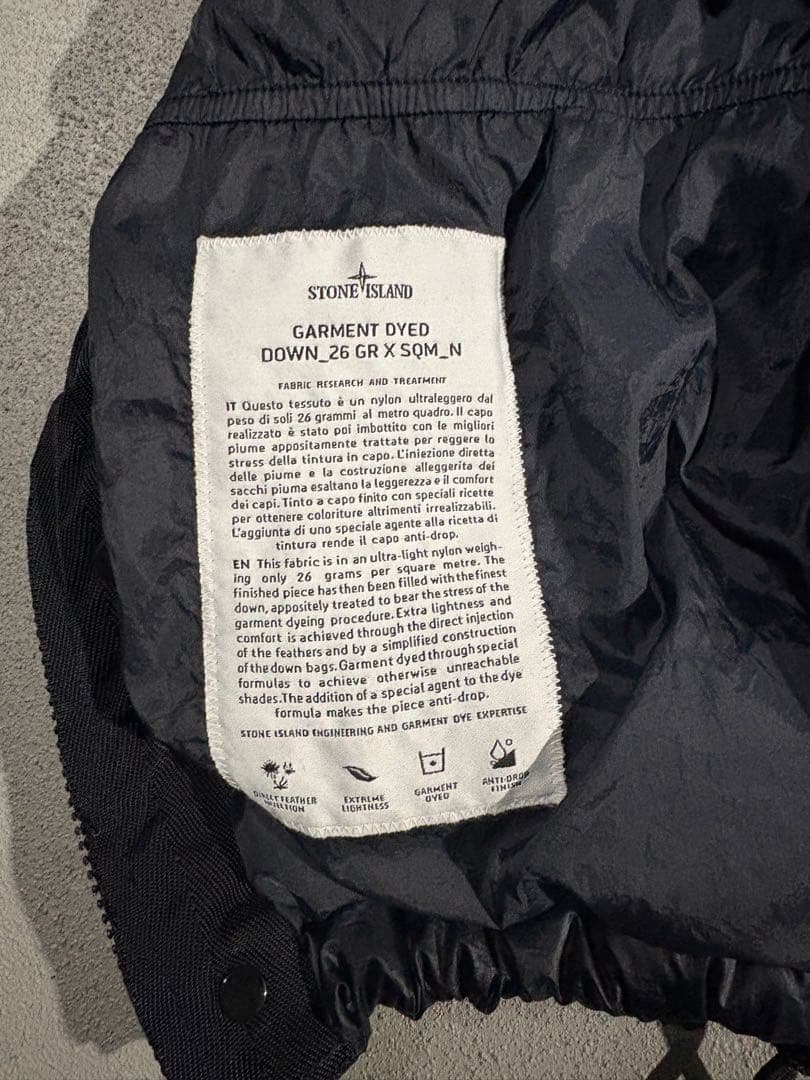 専用　STONE  down hoodie dark navy