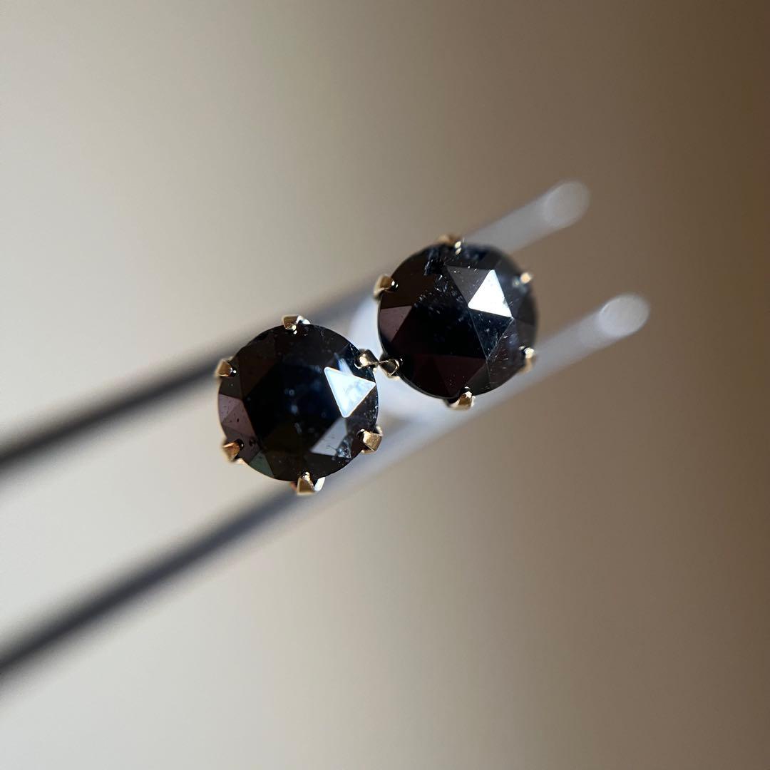 K18 天然ブラックダイヤモンド 1.10ct ピアス　レディース　メンズ