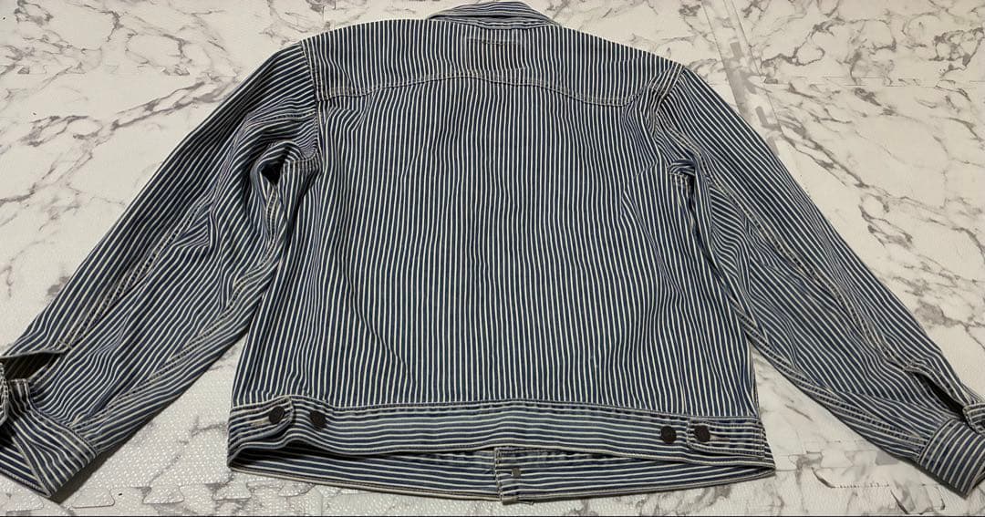 T*り様 ★Levi'sストライプデニムジャケット Lサイズ相当