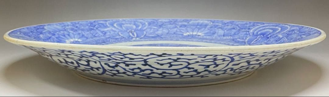 古伊万里 線描大皿 蛸唐草 染付 大明成化年製 箱付 d991