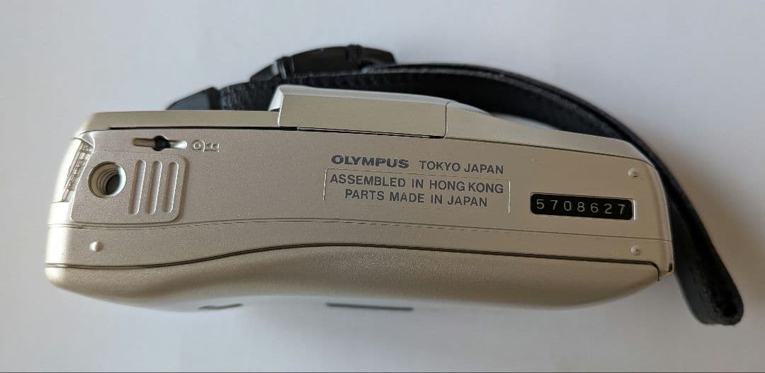 OLYMPUS μ ミュー［mju:］ZOOM105 DELUXE（Ｌ）