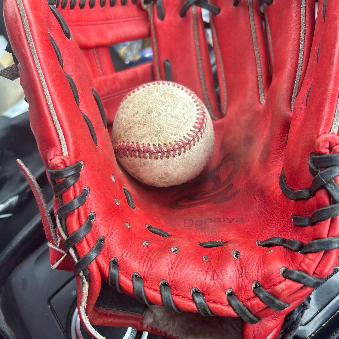 ドナイヤ 軟式内野手用グローブ オーダー刺繍あり