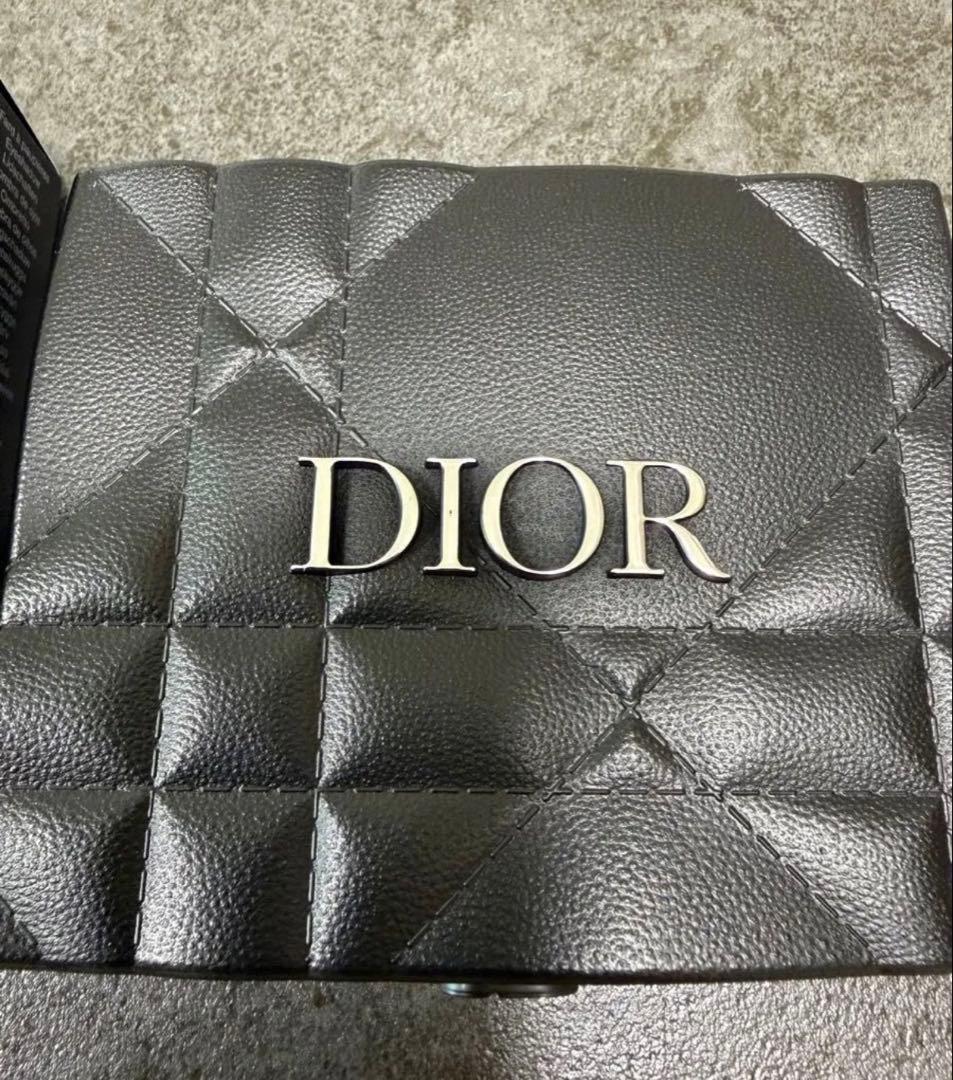 新品 ディオールショウ サンククルール 857 ローズ オーガンザ アイシャドウ