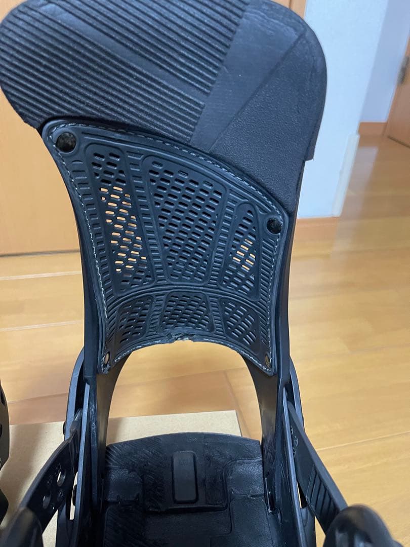 【ジャンク品】BURTON MALAVITA MNS M ビンディング(要修理)