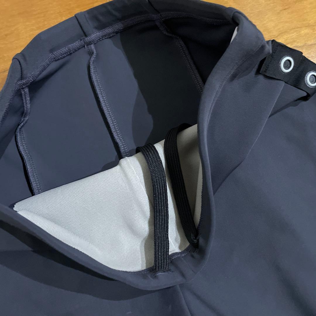 新品　Speedo スポーツ用水着セット L