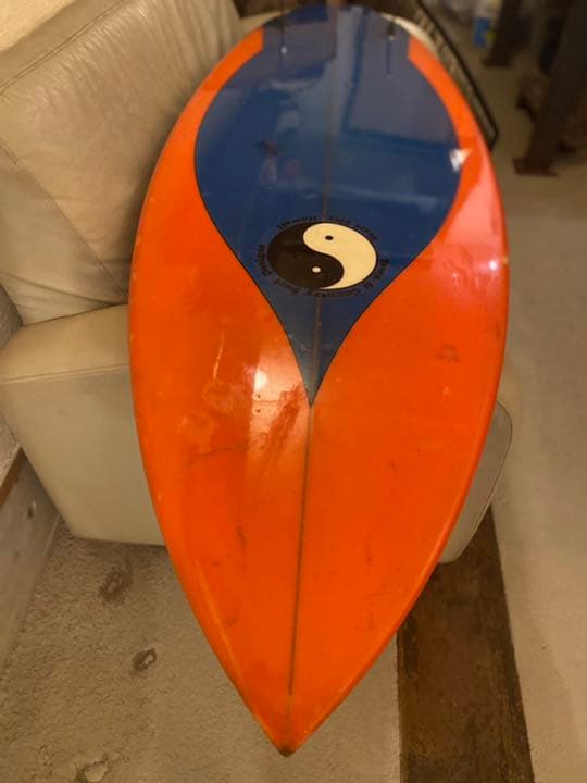 タウンアンドカントリーサーフボードクリスマスデスカウント半額セールです