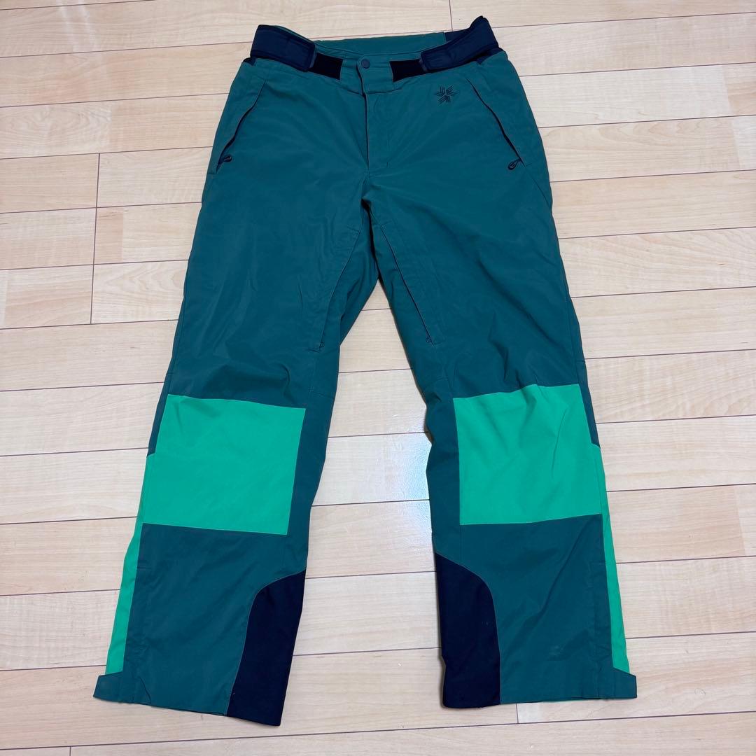 ゴールドウィン　Goldwin Lサイズ（3番）スキーウェア