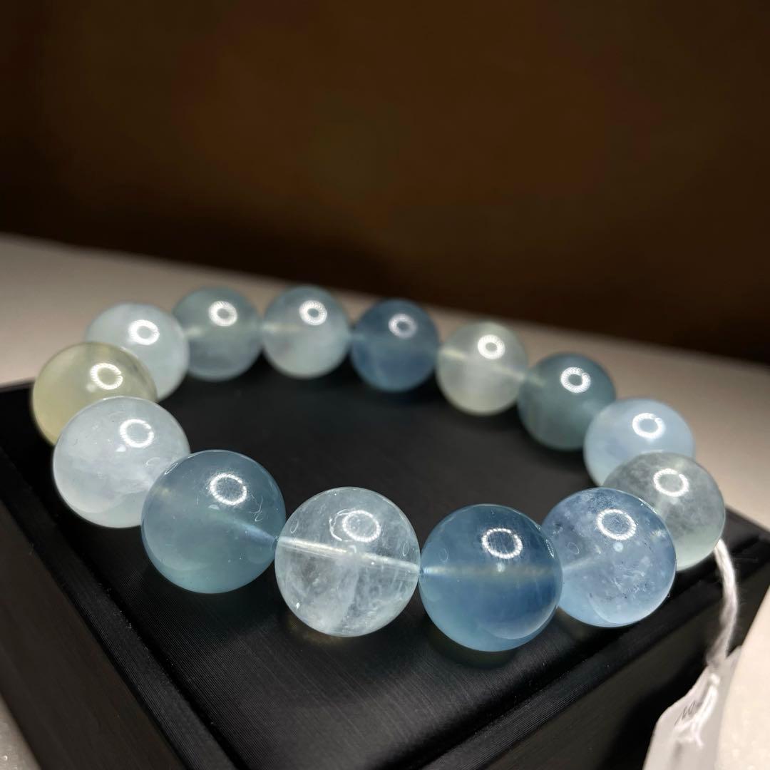 スーパーセール☆希少な大玉☆ミックスアクアマリン