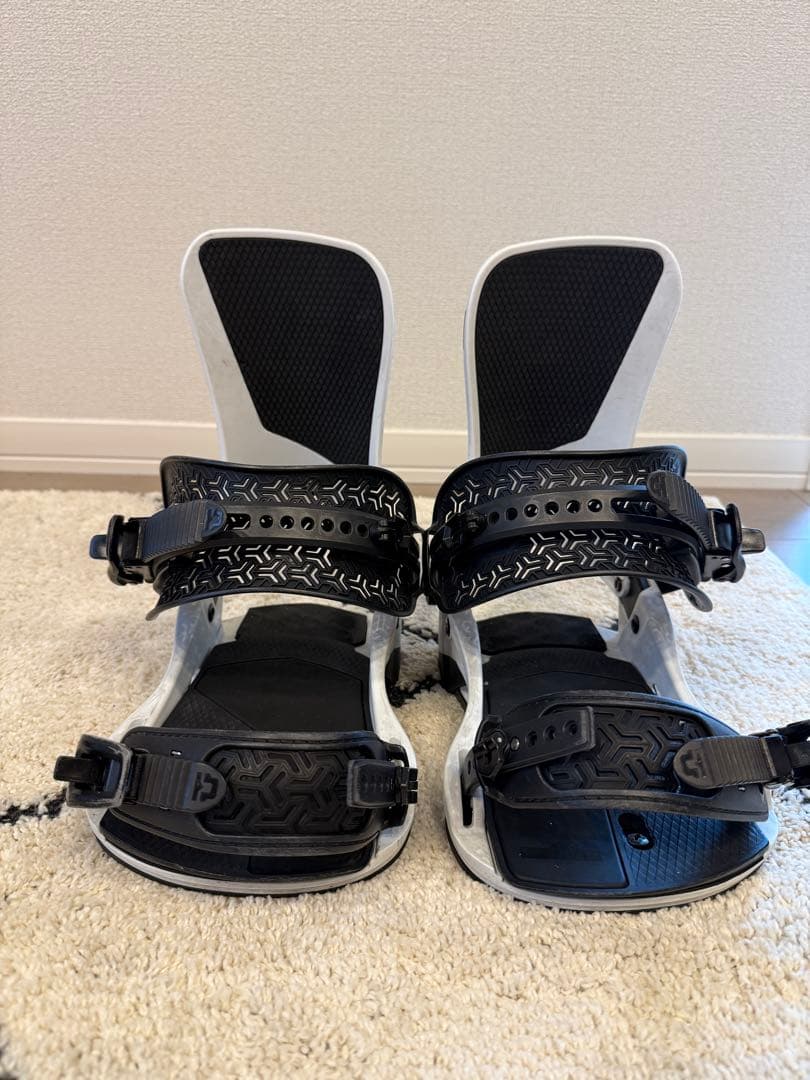 UNION ATLAS バインディング　White Mサイズ