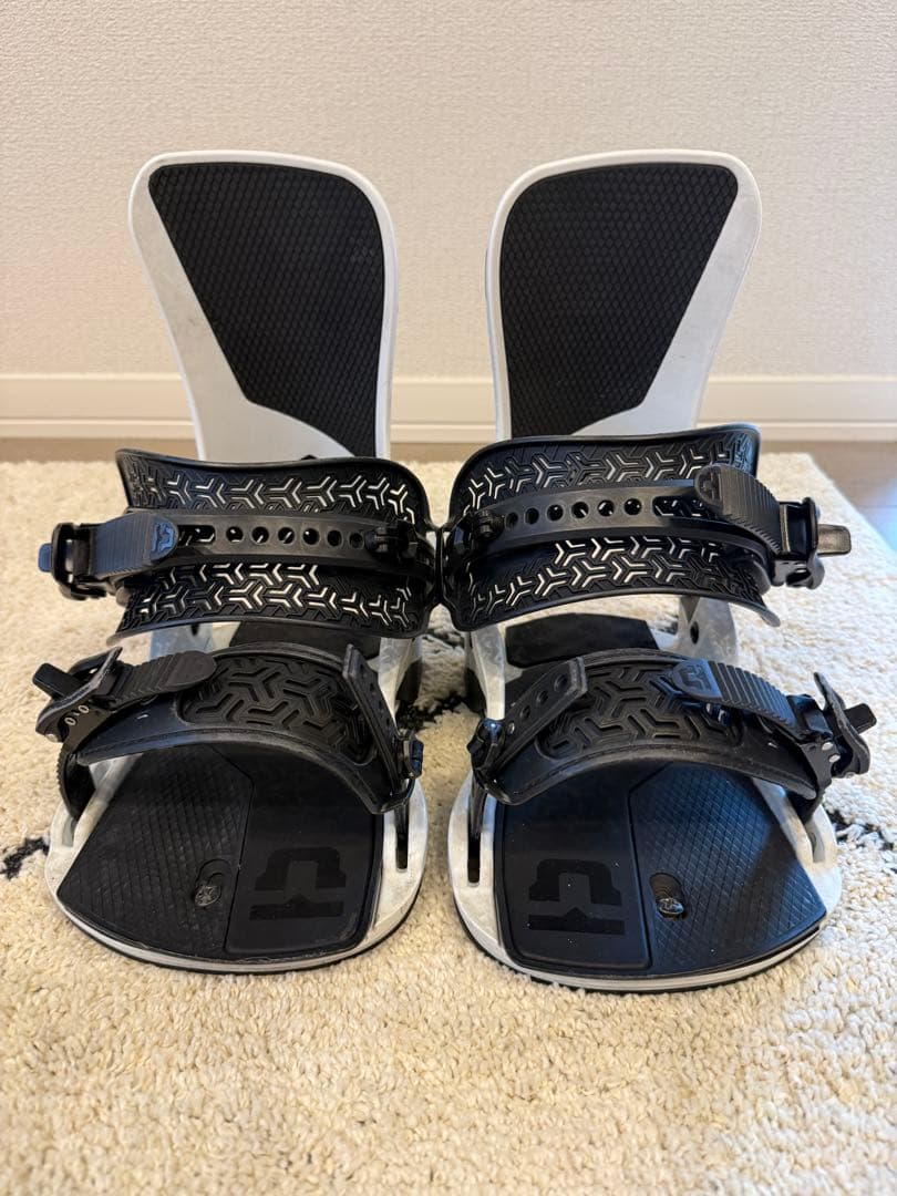 UNION ATLAS バインディング　White Mサイズ