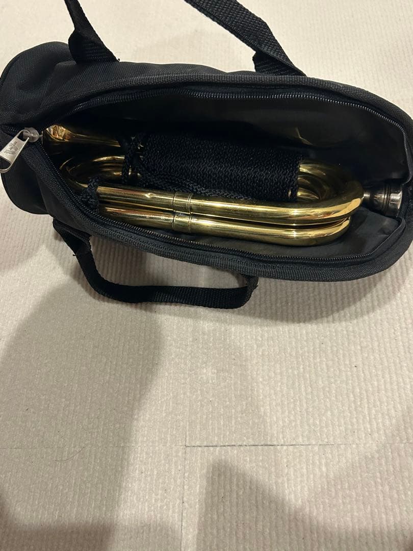 ★美品★ 信号ラッパ 二ツ巻タイプ 自衛隊　消防　楽器