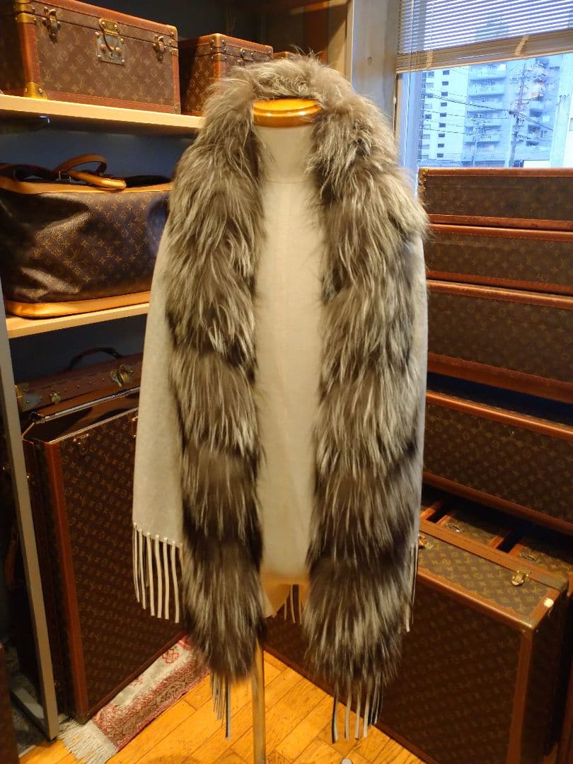 美品 locally muji stole 縮絨ウール カーキ ストール