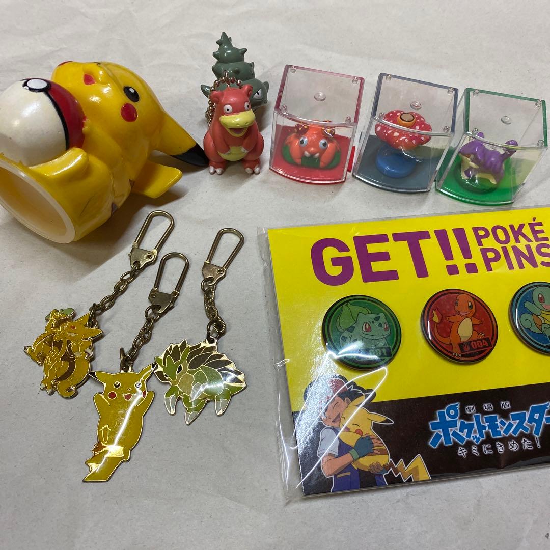 ポケモングッズ9点まとめ売り 初期フィギュア 貯金箱 ピカチュウ 当時