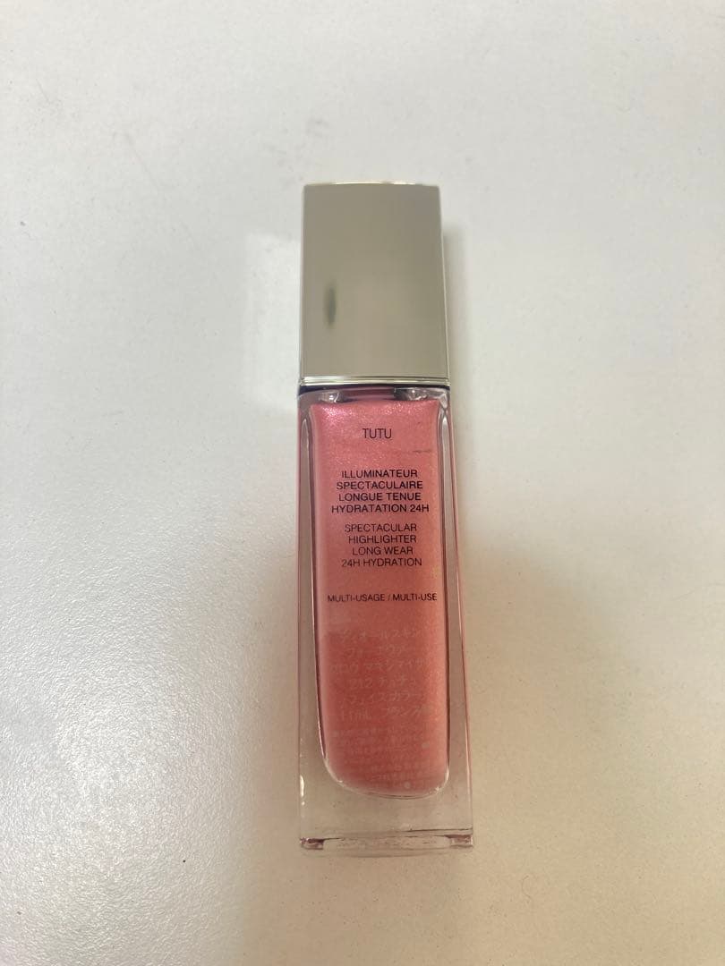 Diorスキンフォーエヴァーグロウマキシマイザー212チュチュ(フェイスカラー)