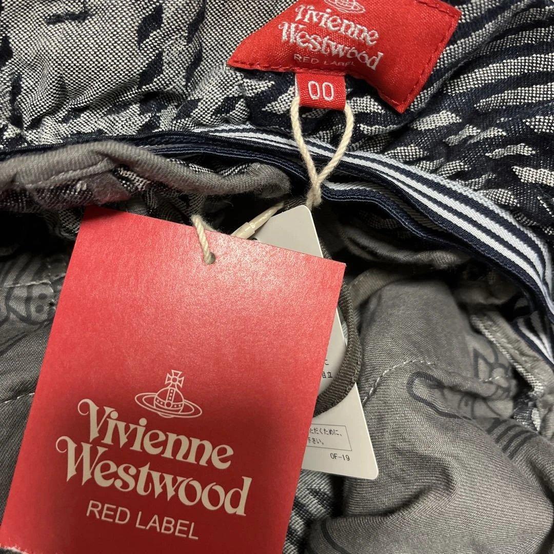 未使用タグ付きヴィヴィアンウエストウッド スカート