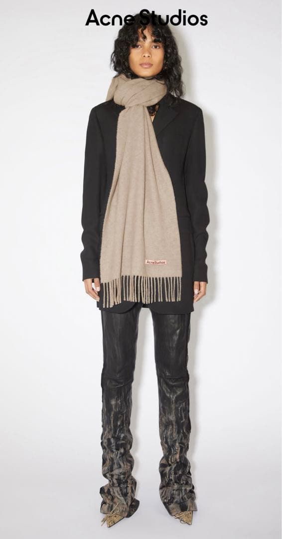 アクネ Acne Studios マフラー フリンジウールスカーフ オートミール